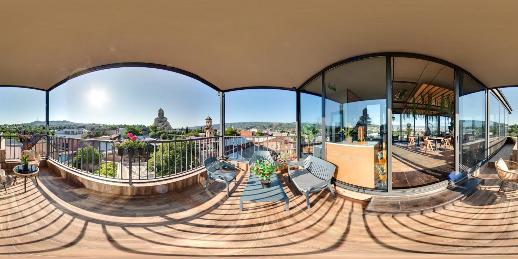 Hotel Livin Tbilisi Esterno foto