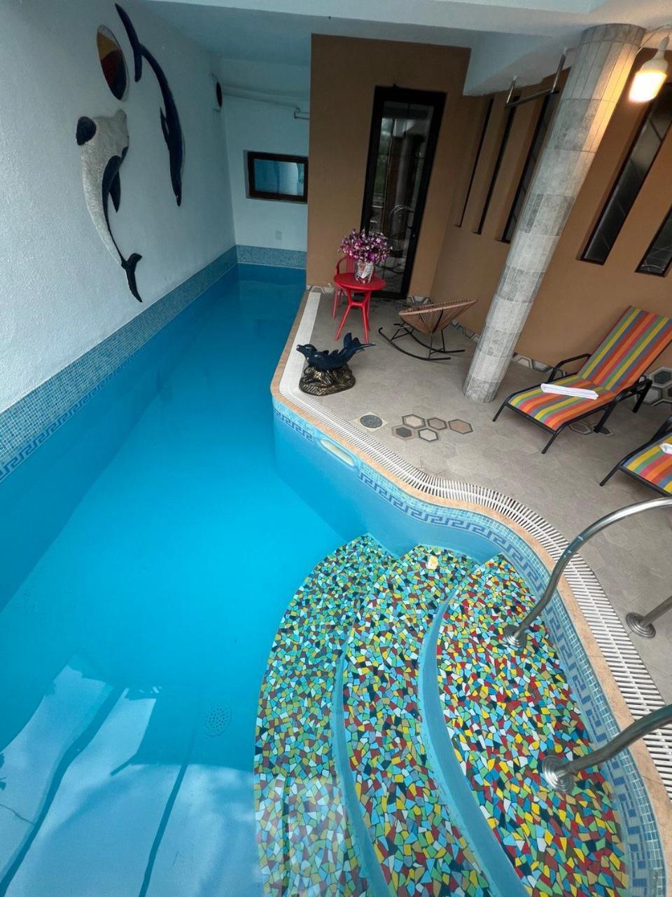 Hotel Livin Tbilisi Esterno foto
